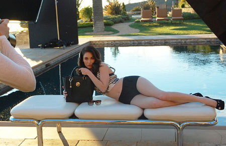 rp_20120213-Megan_Fox_Metrocity_Model-top.jpg