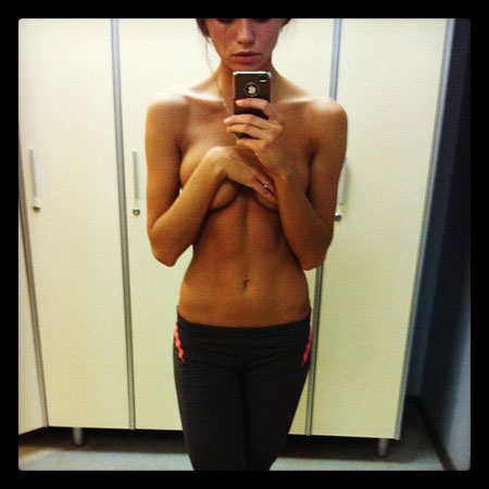 Topless Self Shot Girl With a Ripped Stomach