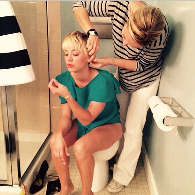 Kaley Cuoco S Toilet Pic Of The Day
