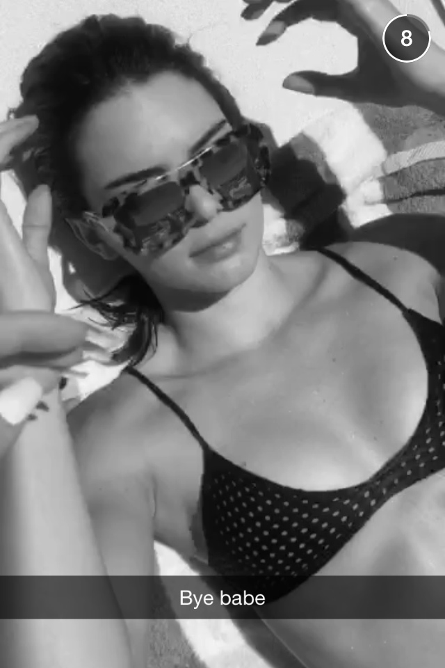 Kendall-Bikini-1