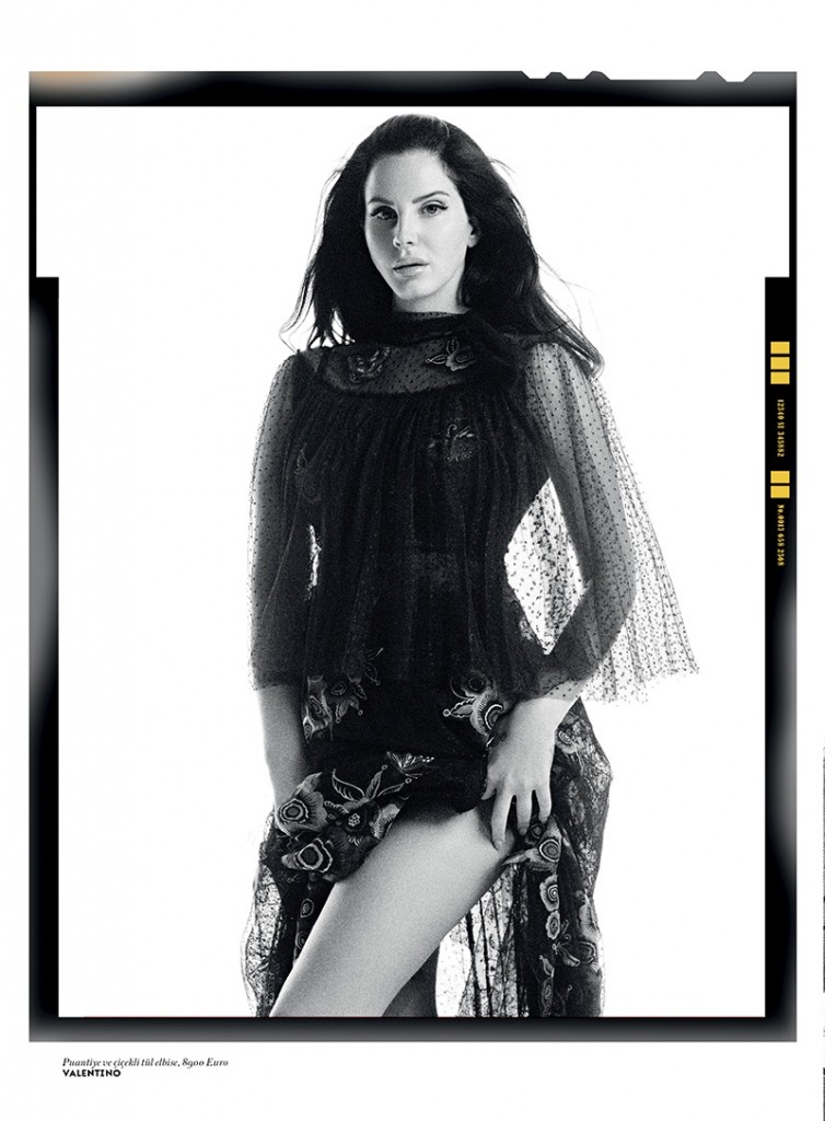 Lana-Del-Rey-Vogue-Turkey-November-2015-Pictures05
