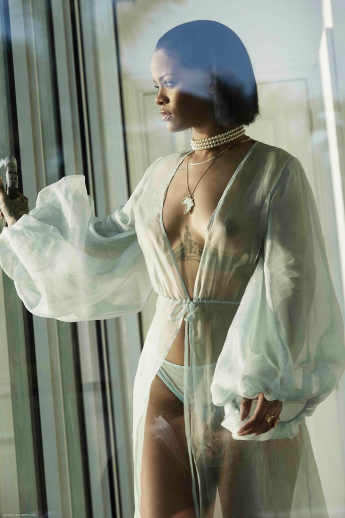 Rihanna-See-Through-6-1-683x1024