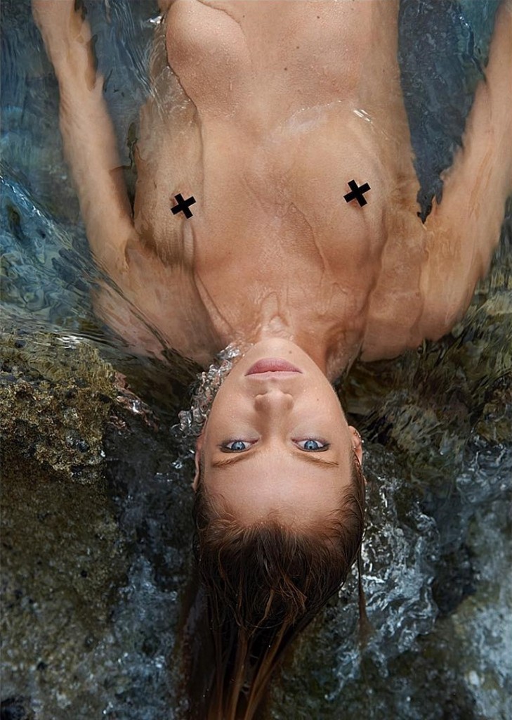 Stella Maxwell S Topless And Censored For Instagram Of The