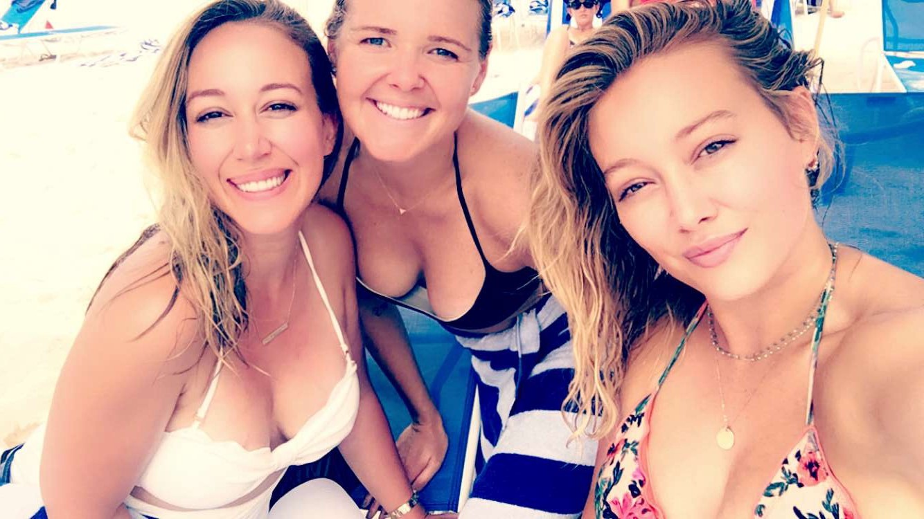 Hilary Duff Bikini Top of the Day