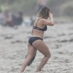 Hillary Duff Lizzy McGuire hot ass in a bikini on the beach