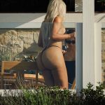 Kim Kardashian disgusting ass in a thong