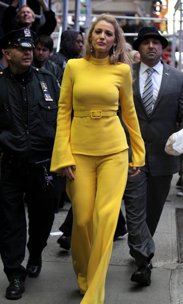 Blake Lively Titties in her Banana Outfit 