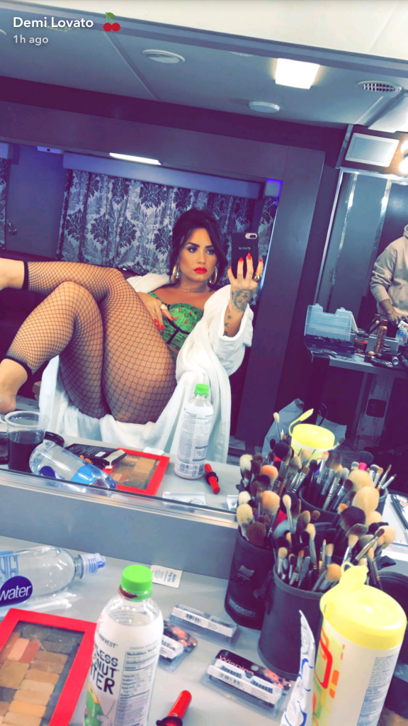 Demi Lovato Erotica 
