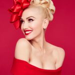 Gwen Stefani cleavage out for christmas