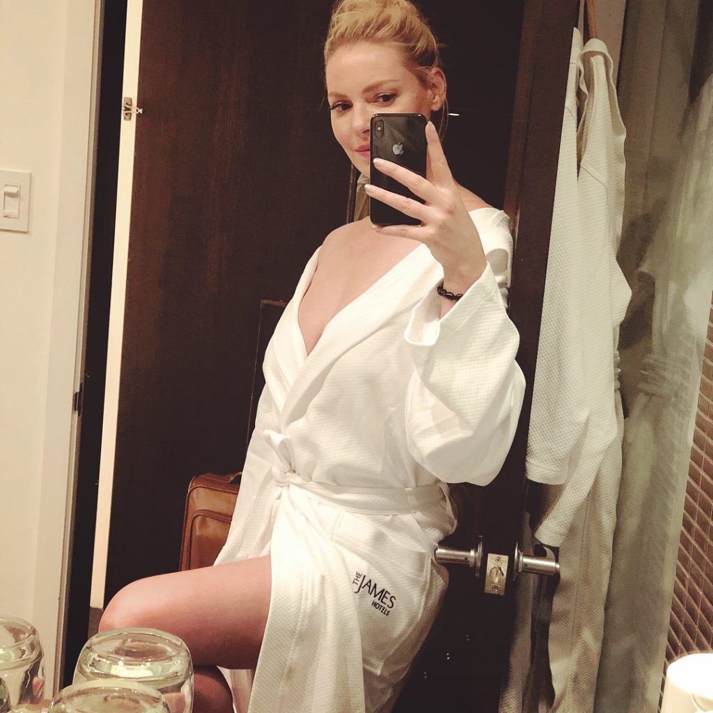 Katherine Heigl Being Slutty in a Hotel Robe