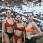 Willis sisters in bikinis