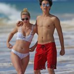 Betty Cooper and Jughead on the beach