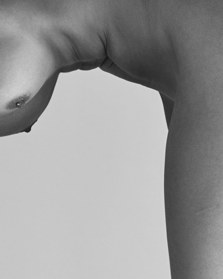 Jehane ‘Gigi’ Paris Nipple Ring