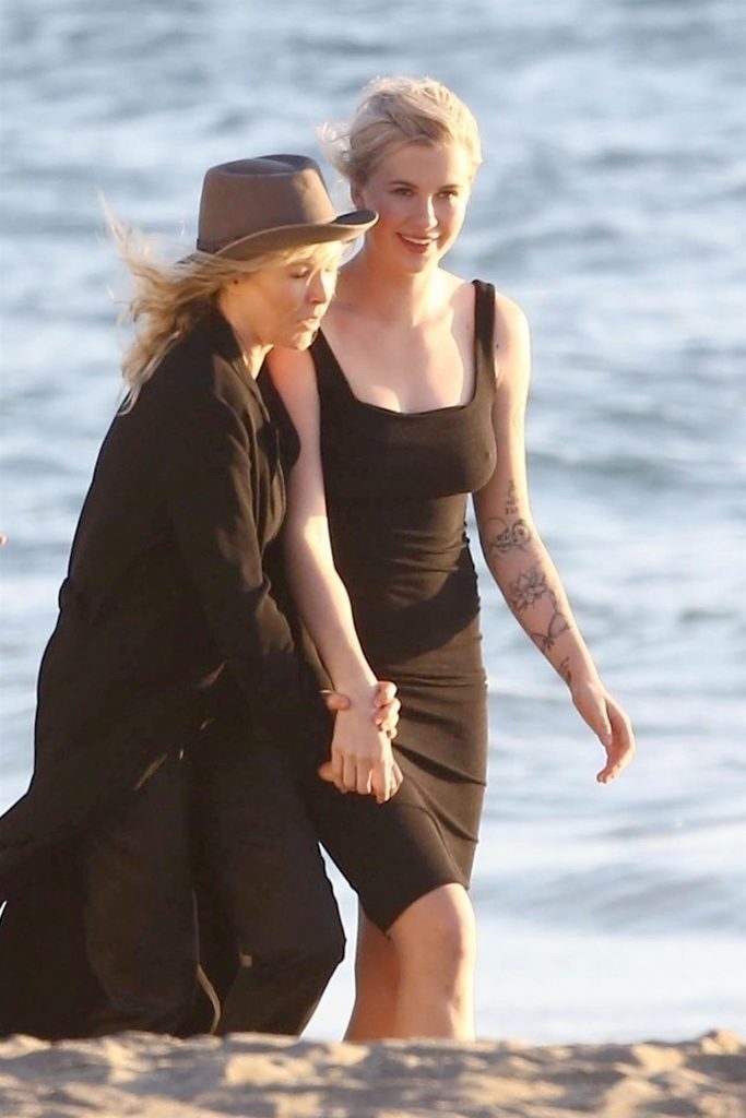 Ireland Baldwin Hard Nipples on the Beach with Kim Basinger