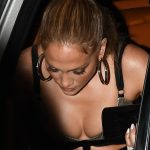 Jennifer Lopez cleavage