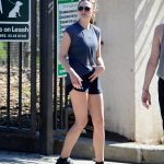 Elizabeth Olsen Thighs in short shorts