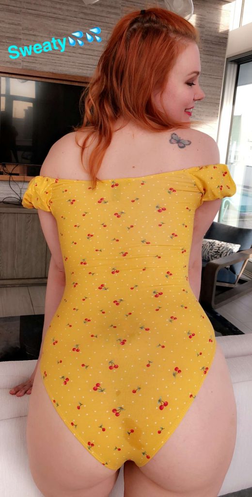 Maitland Ward Showing Ass Sweat in Yellow Swimsuit