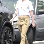 Kristen Stewart Pale pants white shirt