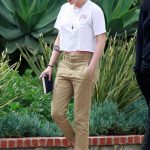 Kristen Stewart khaki pants and white shirt