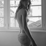 Victoria Mottet topless sideways