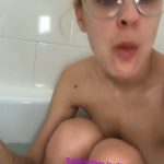 tallulah willis naked on snapchat covering her tits