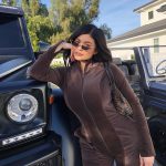 Kylie Jenner Cameltoe in Tight Brown jumpsuit