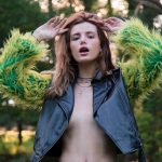 Bella Thorne Topless