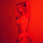 Iggy Azalea Tits Out for Instagram