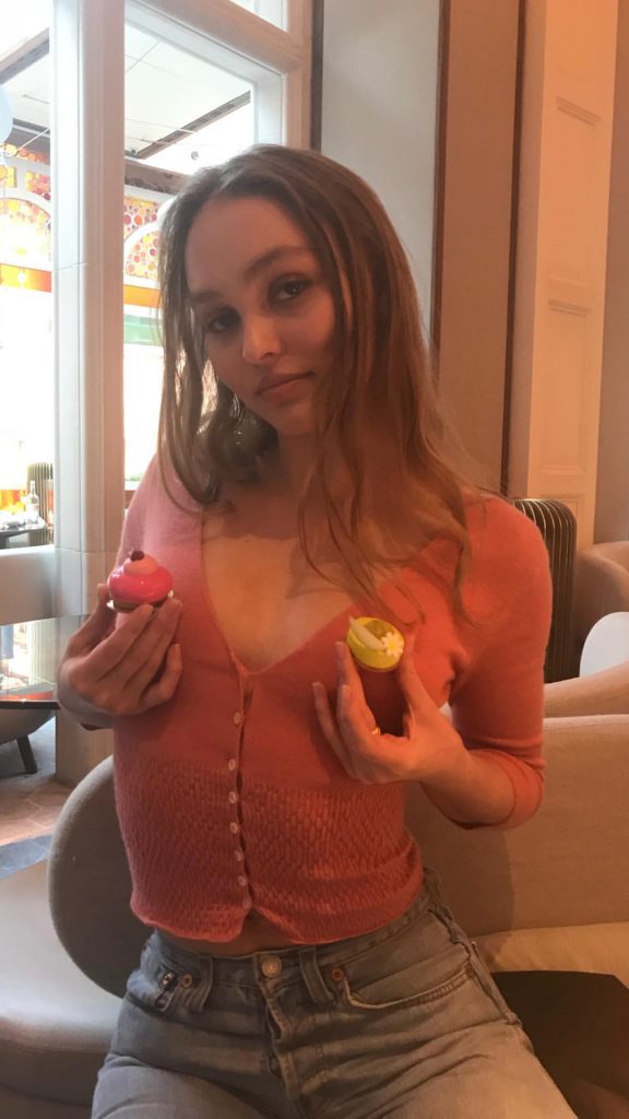 Lily rose Depp Slutty Cupcake Nipples
