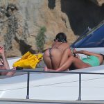 emily ratajkowski ass shot in slutty bikini on a yacht with gigi hadid