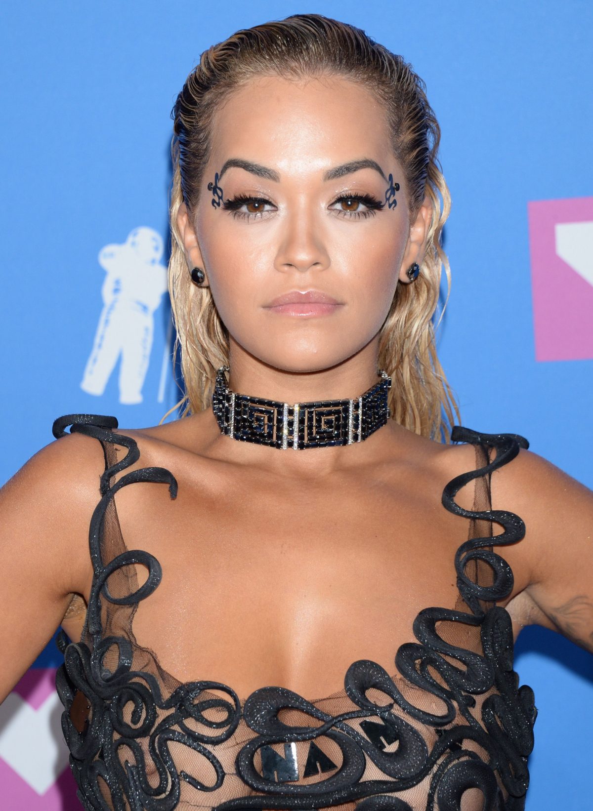 Rita Ora Nipples In See Through Dress At Vmas Of The Day 5928