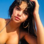 Selena Gomez Big Tits and New Kindey on a Boat Titty Selfie