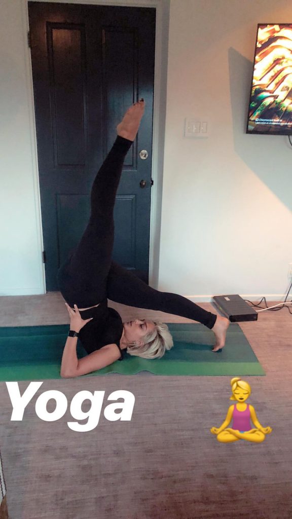 Bebe Rexha Big Girl Yoga Tight LEggings