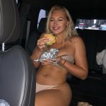 iskra lawrence big fat fuck eating a burger in bra and nude thong