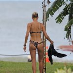 Kelly Rohrbach Ass Eating Her Bikini Wet