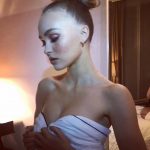 Lily Rose Dep Tits in a Towel