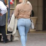 Hilary Duff Mom Ass Tight Jeans