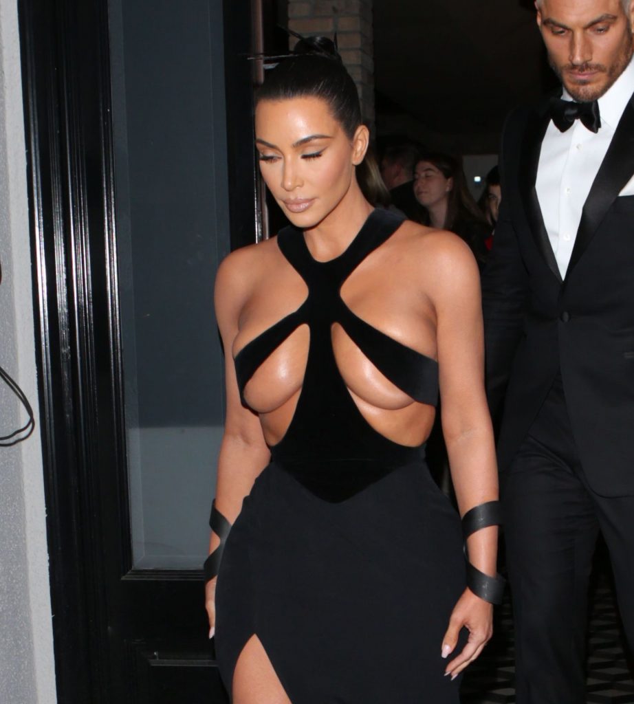 Kim Kardashian Still A Slut Of The Day