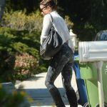 Kate Beckinsale Tight Leggings