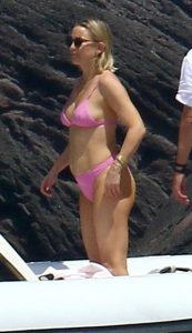 Kate Hudson Bikini Body