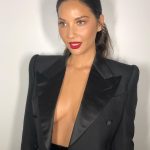 Olivia Munn Tits