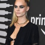 Fenty Rihanna Show cara delevingne 1