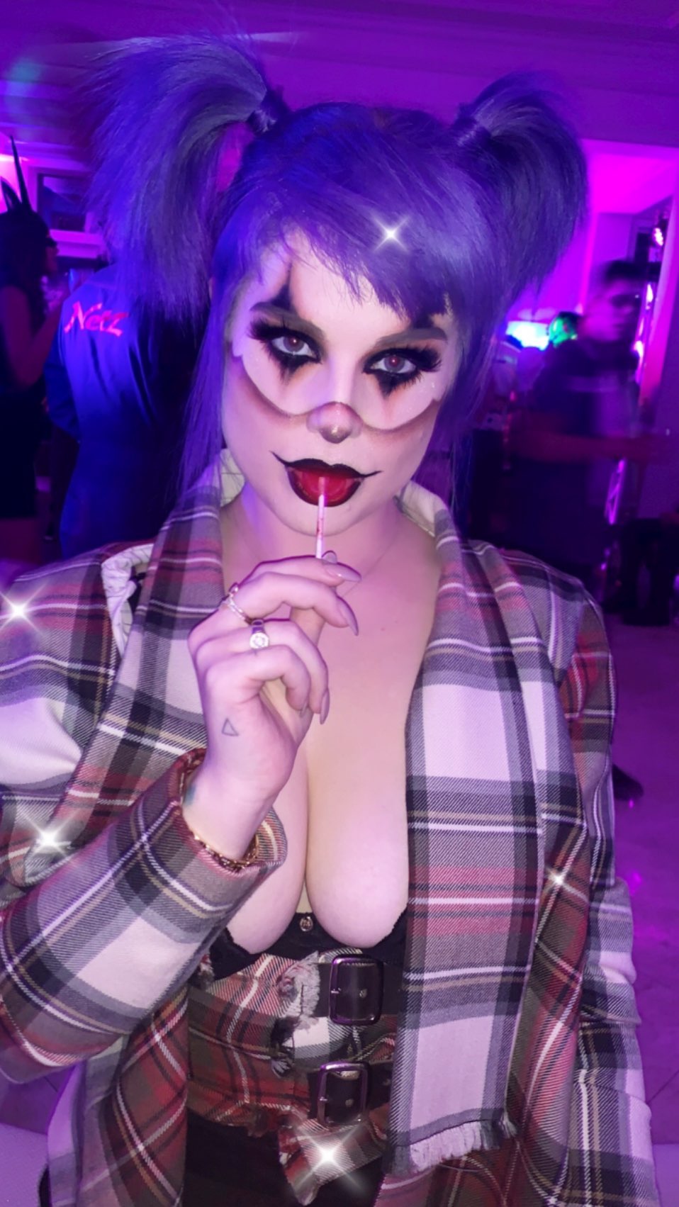 Kelly Osbourne Clown Tits