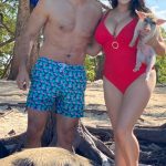 Kelly Brook Reconnects With Mother Pig