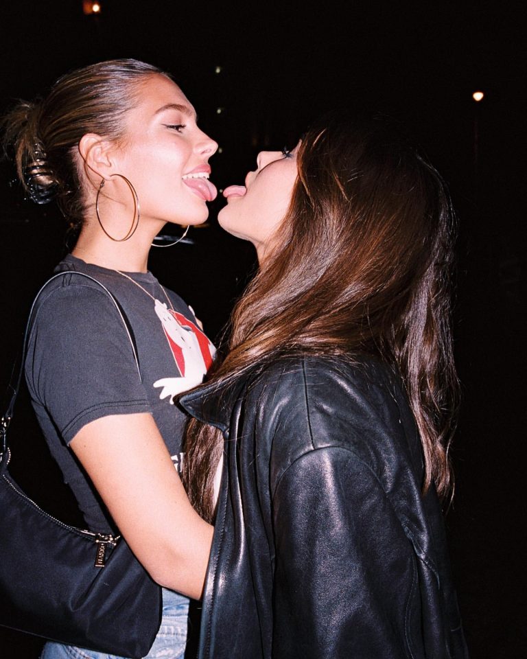 Madison Beer Lesbianism Of The Day 9597