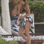 Jennifer Aniston Bikini