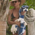 Jennifer Aniston Bikini