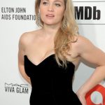 Erika Christensen Oscars Tits Elton John AIDS