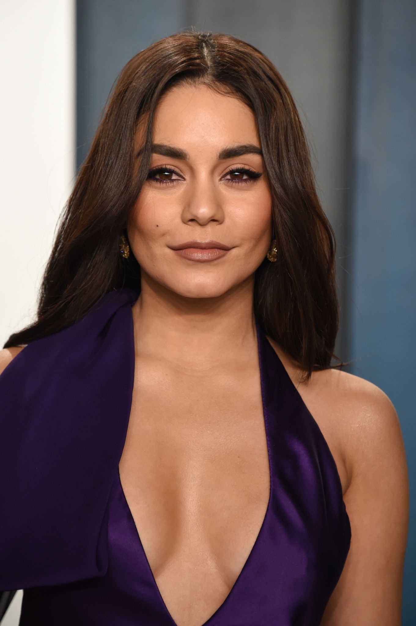 Актрис 2020. Ванесса Хадженс 2020. Ванесса Хадженс Оскар. Vanessa hudgens 2020. Ванесса Хадженс фото 2020.