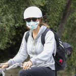 Celebs in Masks Jennifer Garner